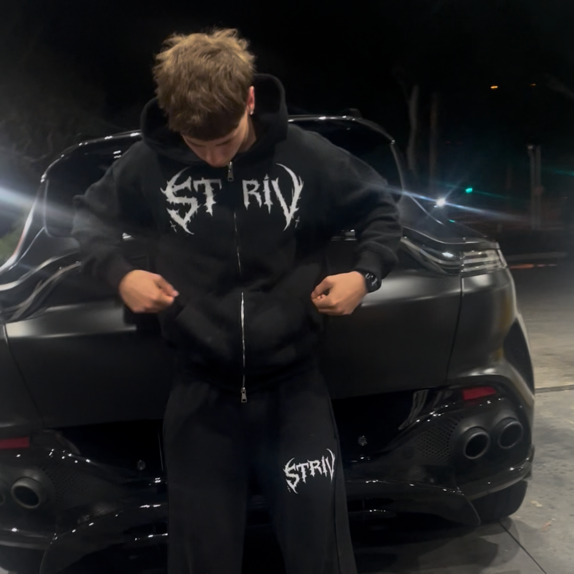 STRIV zipup